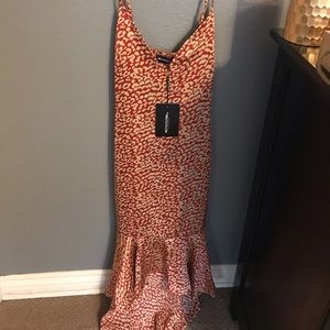 Pretty Little Thing dress (Never worn) brand new